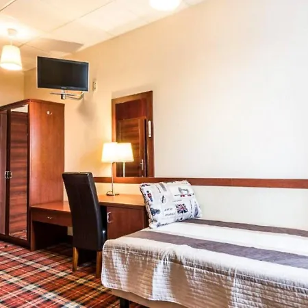 فندق مبيت وإفطار Stara Garbarnia 3*