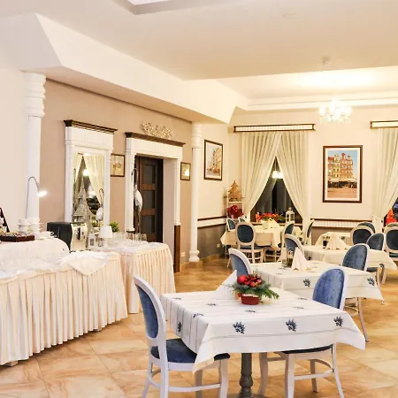 Stara Garbarnia فندق مبيت وإفطار 3*