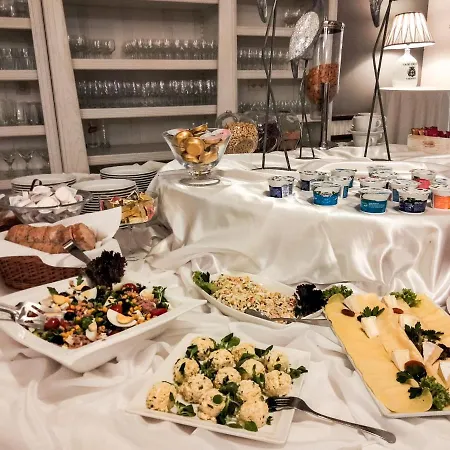 Stara Garbarnia فندق مبيت وإفطار فروتسواف