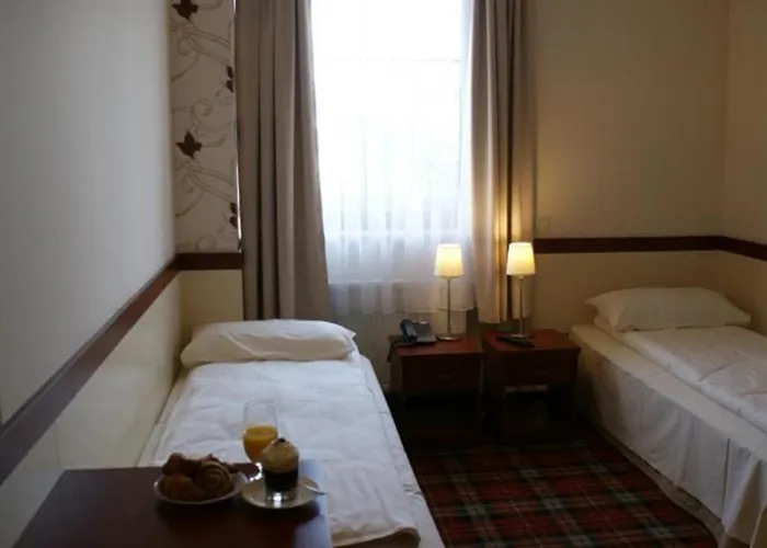 Hotel Stara Garbarnia 3*